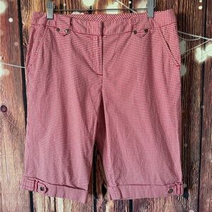 Larry Levine Stretch Red and White Gingham Bermuda
Shorts Size 10